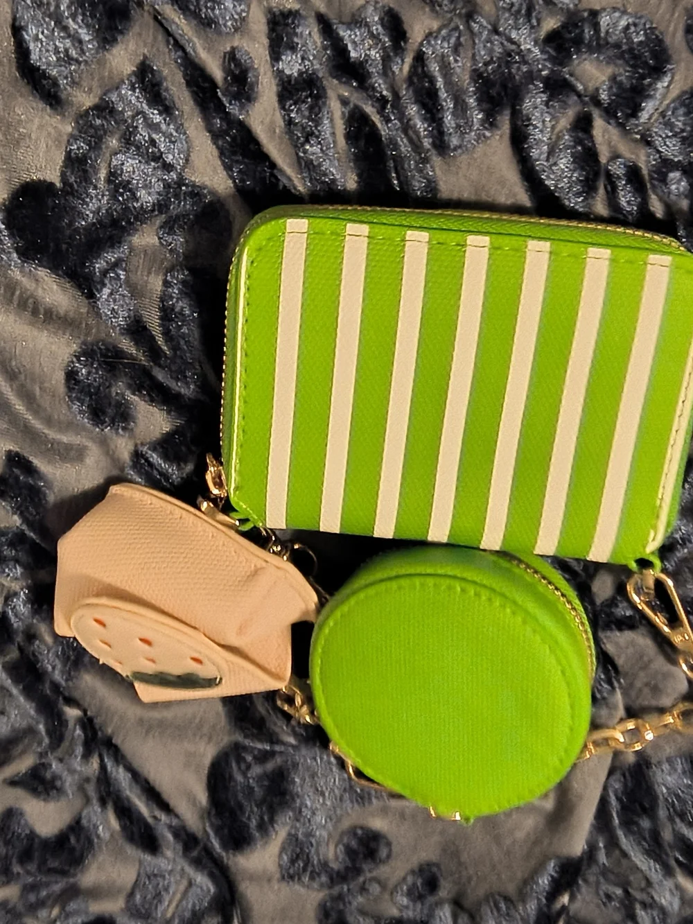 Bright Green Women's Crossbody Wallet with Coin Pouch